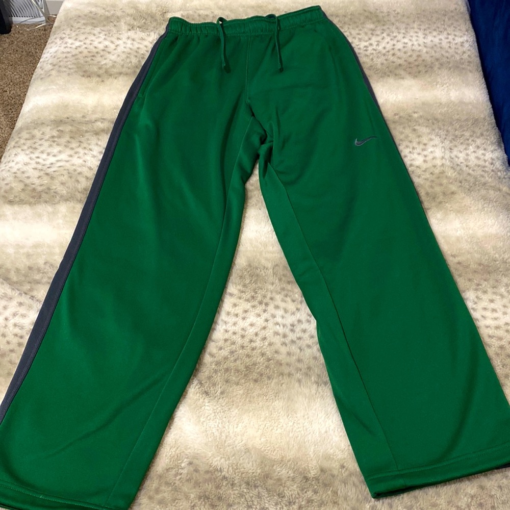Nike Therma Fit Open Hem fitness pants